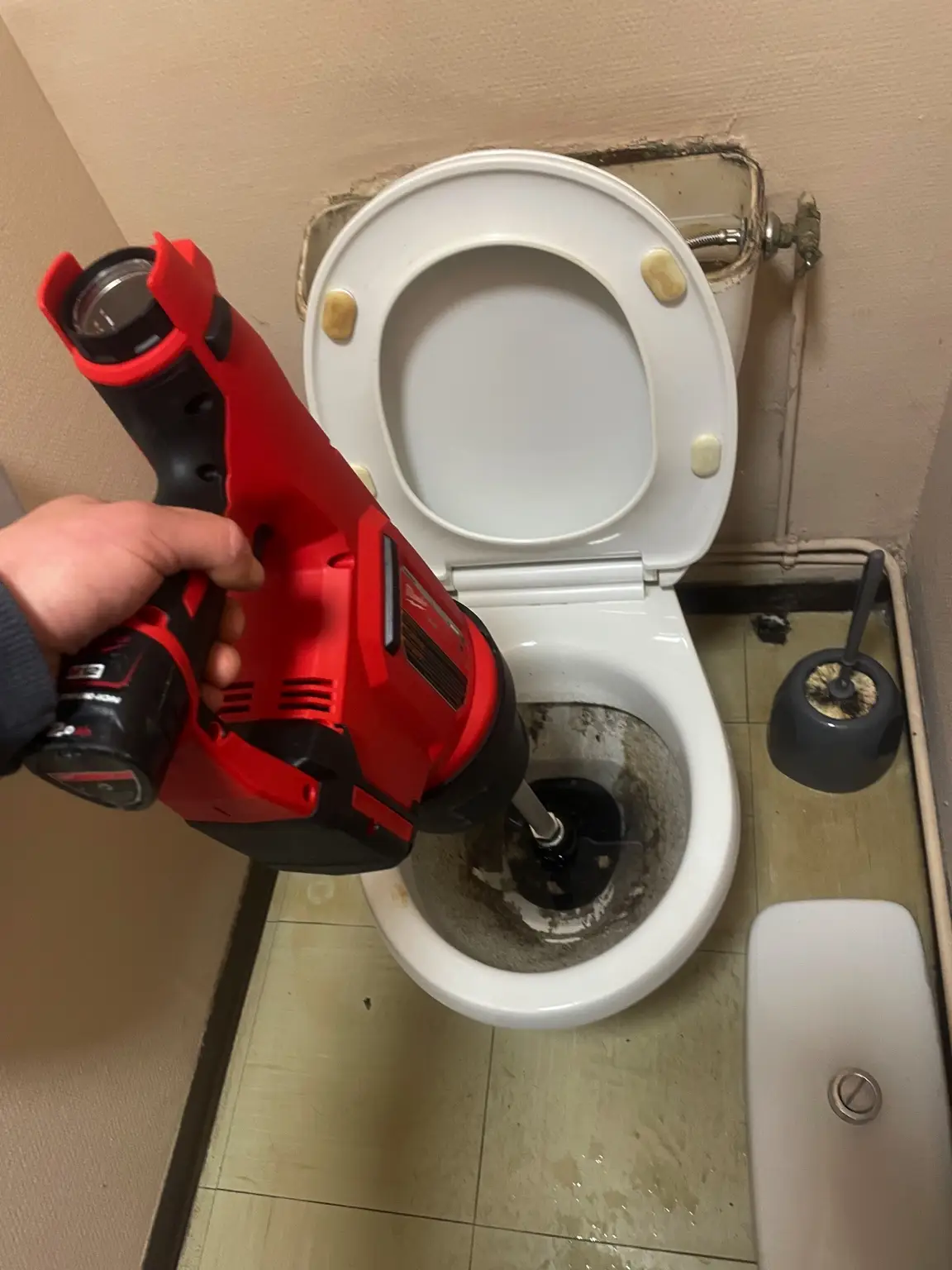 Débouchage WC avec pistolet dégorgeoir